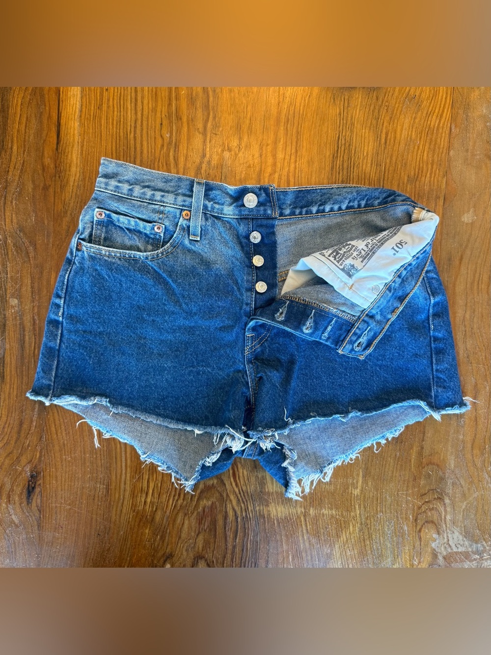 Levi’s 501 Ombré Blue Denim Cutoff Shorts Size 28 100% Cotton